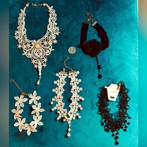 Laces necklaces! Brand new. Vintage style.